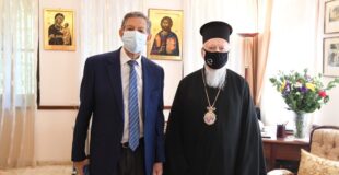 Ο Παναγιώτατος με τον κ. Μounir Bouchenaki